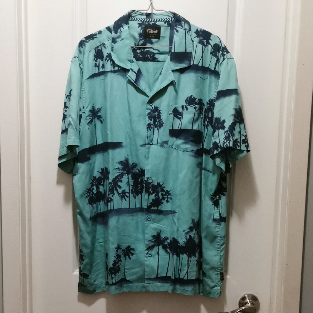 Vintage Farwest Tropical Teal‎ and Navy Palm Print Shirt